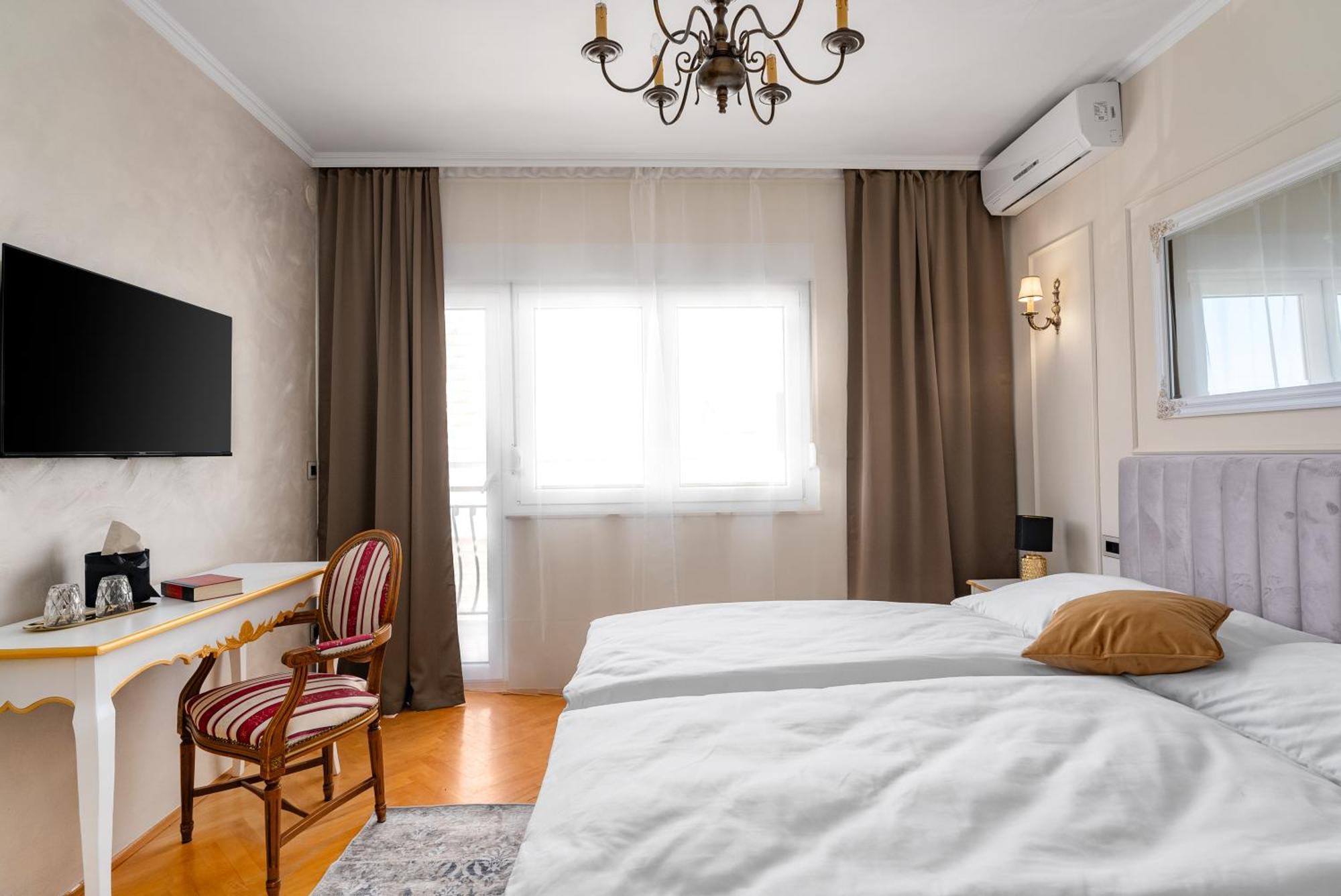 Storge Boutique Bed & Breakfast Omiš Exteriör bild