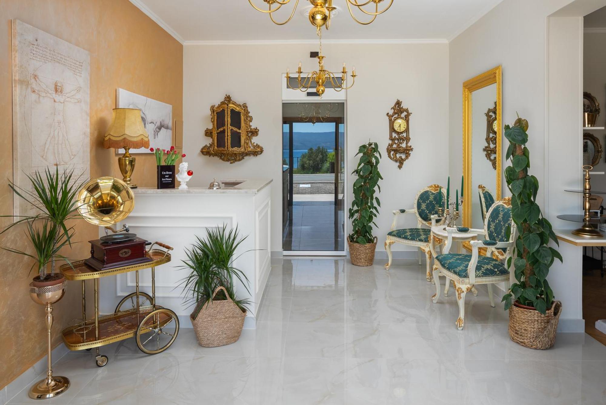 Storge Boutique Bed & Breakfast Omiš Exteriör bild