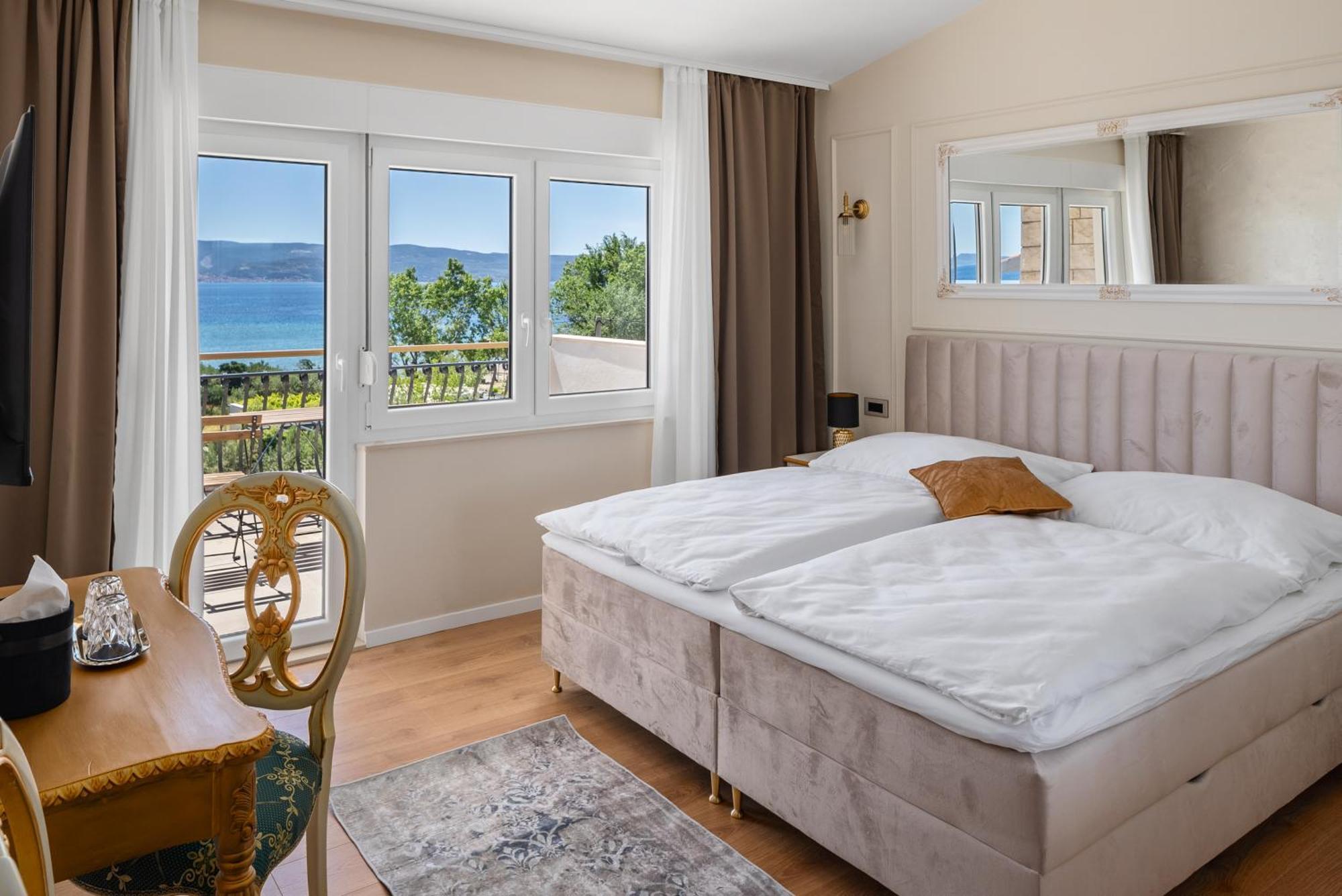 Storge Boutique Bed & Breakfast Omiš Exteriör bild